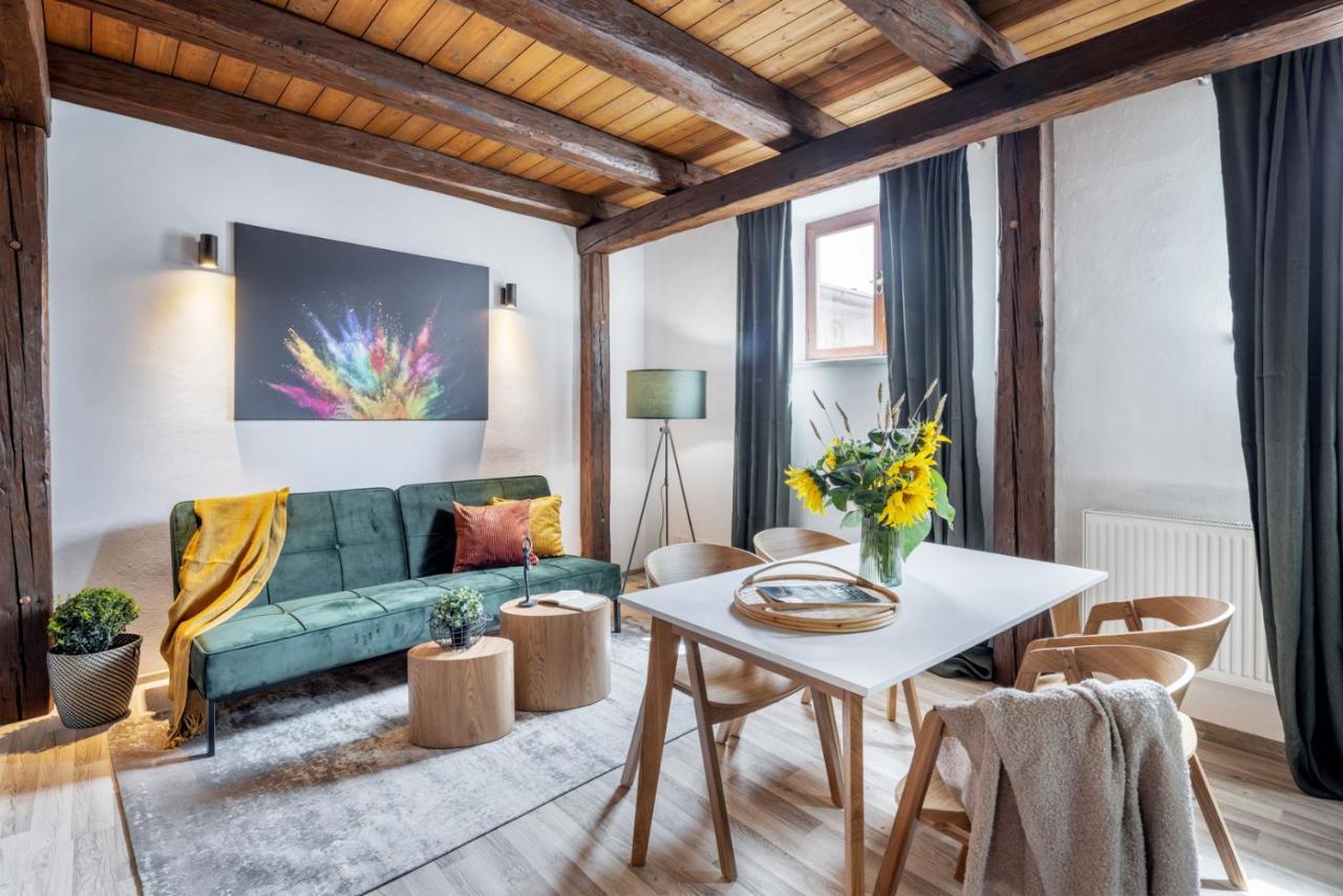 זנוימו Wine & Bike City Tower Apartments מראה חיצוני תמונה
