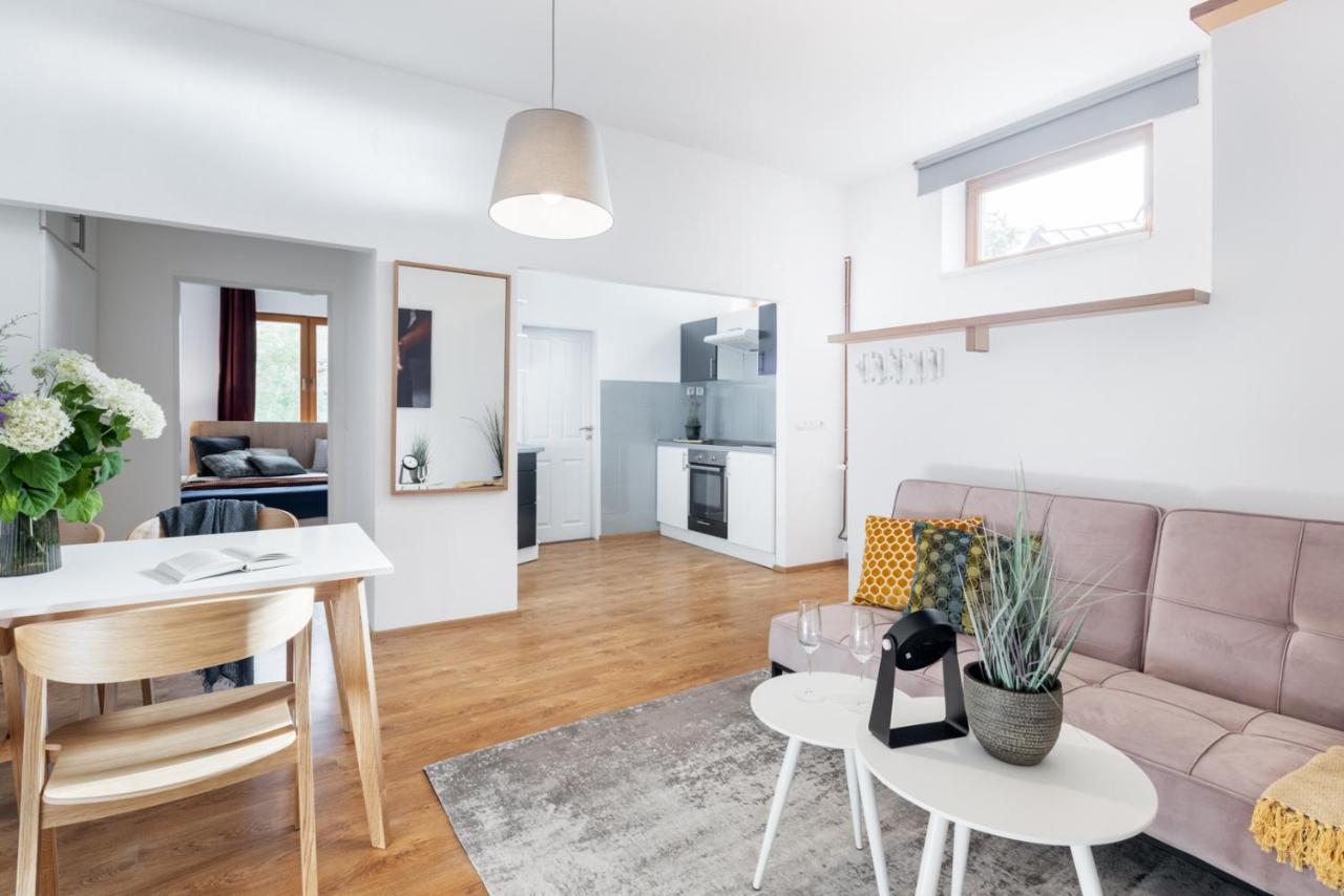 זנוימו Wine & Bike City Tower Apartments מראה חיצוני תמונה