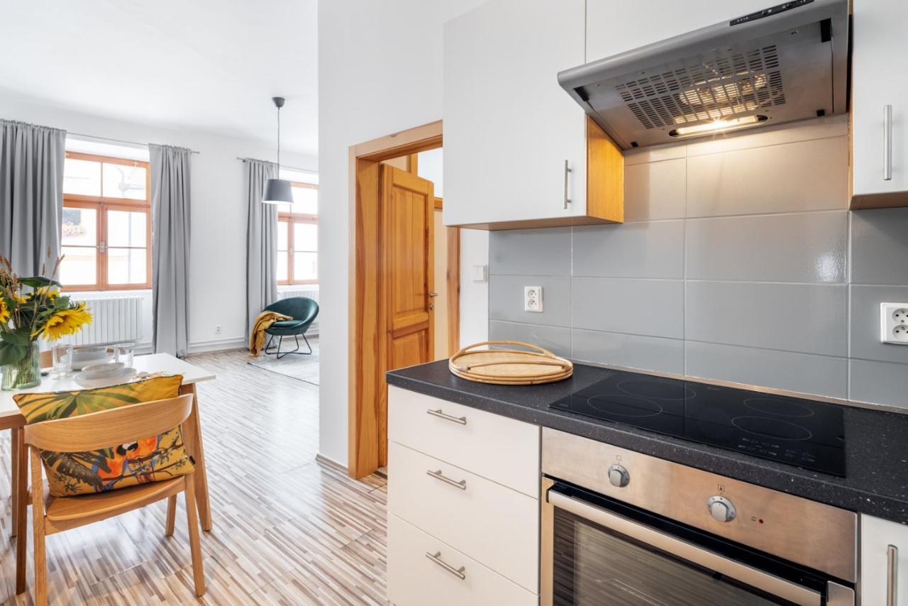 זנוימו Wine & Bike City Tower Apartments מראה חיצוני תמונה